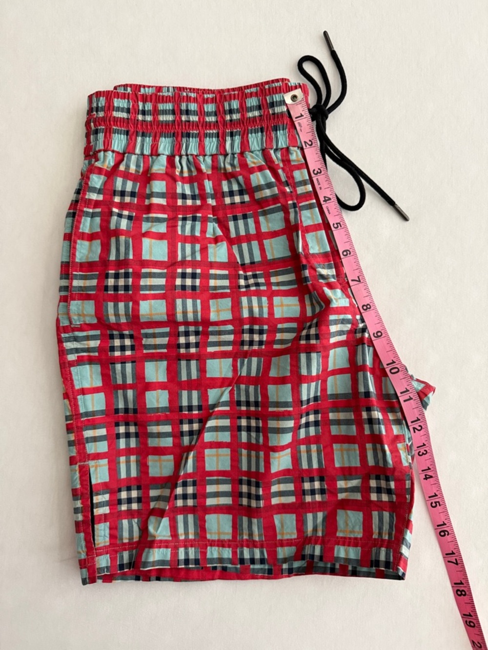 Burberry Shorts Red and Light Blue Plaid Women's - Picture 9 of 12